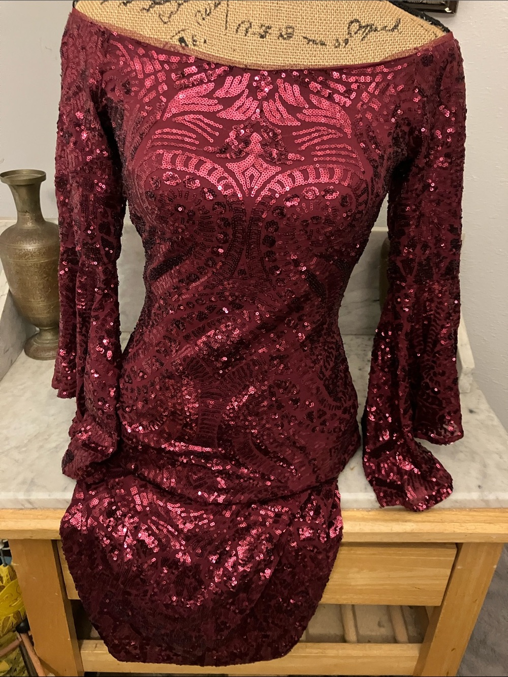 Betsy & Adam Burgundy Sequin Long Sleeve Bodycon Dress